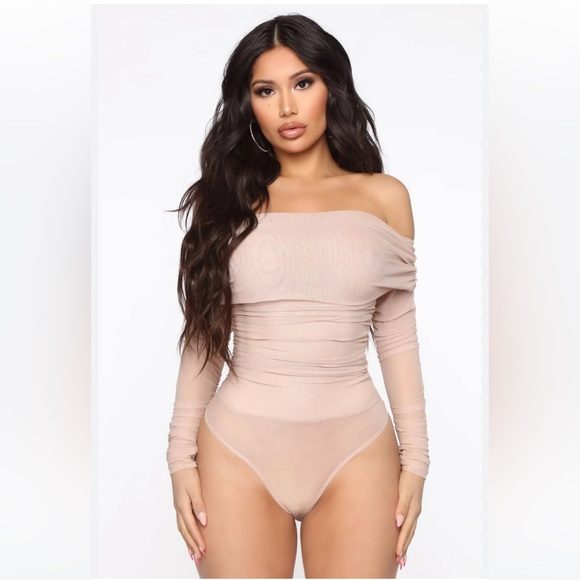 Fashion Nova Keep Me Sassy Ruched Bodysuit M - Picture 1 of 2